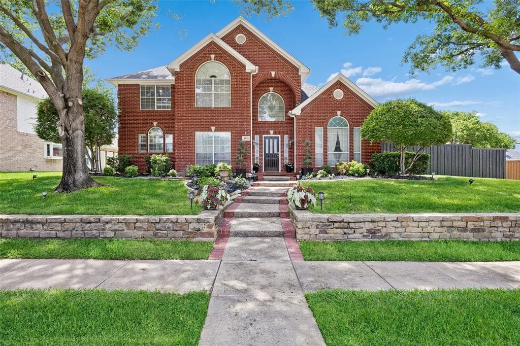 3613 Whitehaven Dr