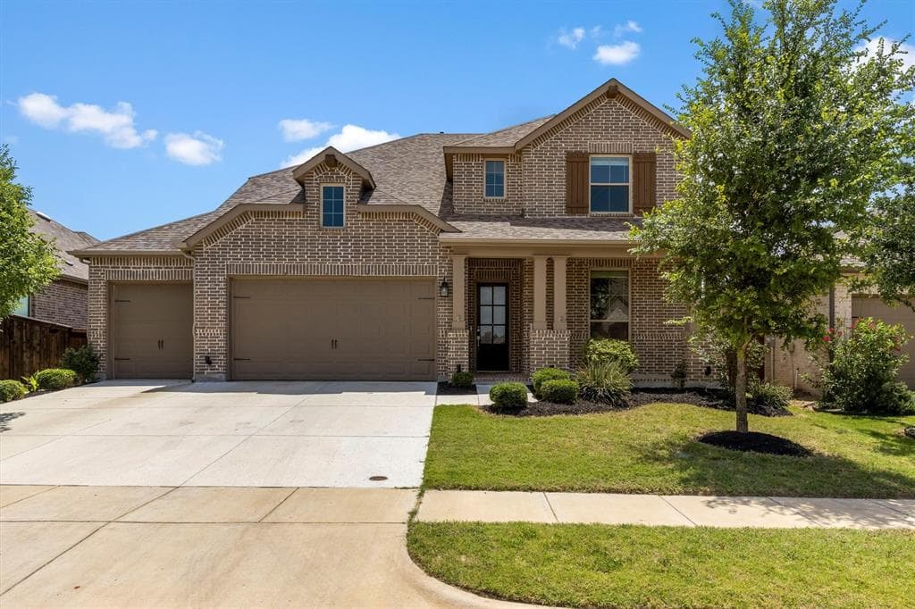 1108 Claiborne Dr