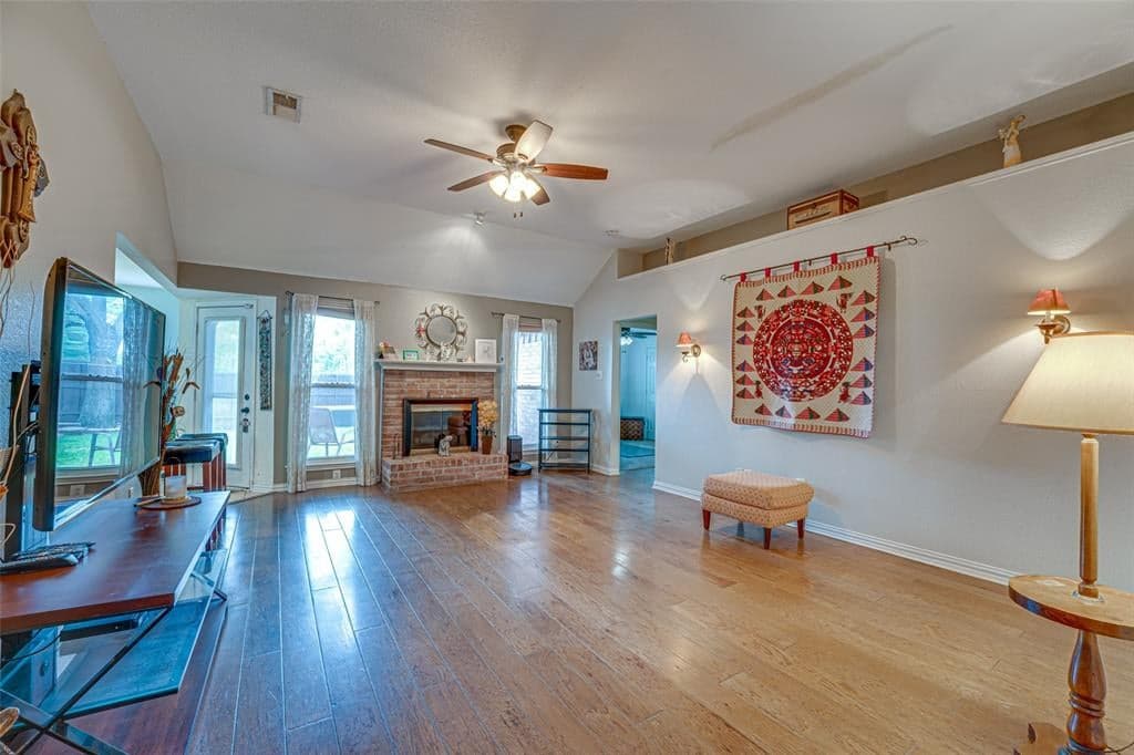 Gallery image 2