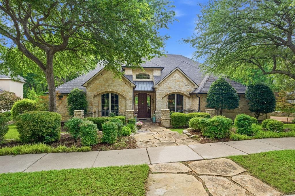 2706 Sylvan Way