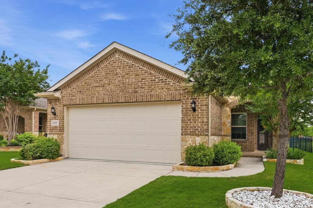 8877 Cantina Bay Ln