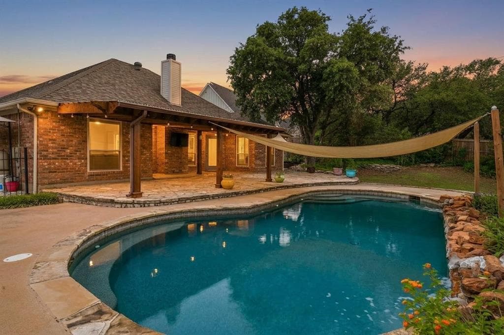 126 Spanish Oaks Trl