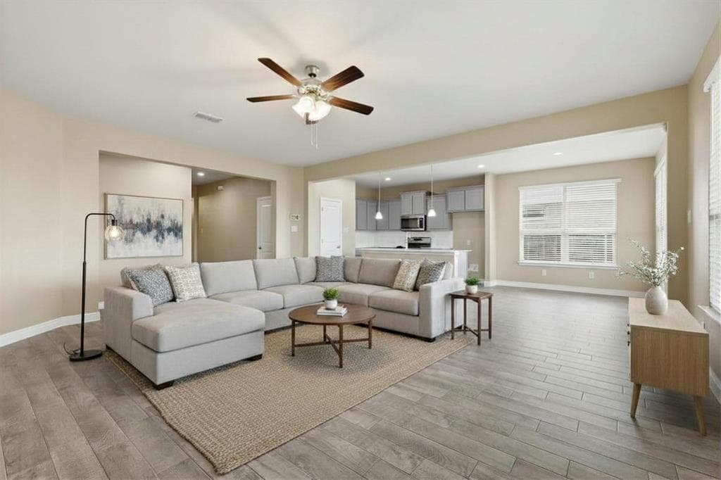 704 Wilmott Ter