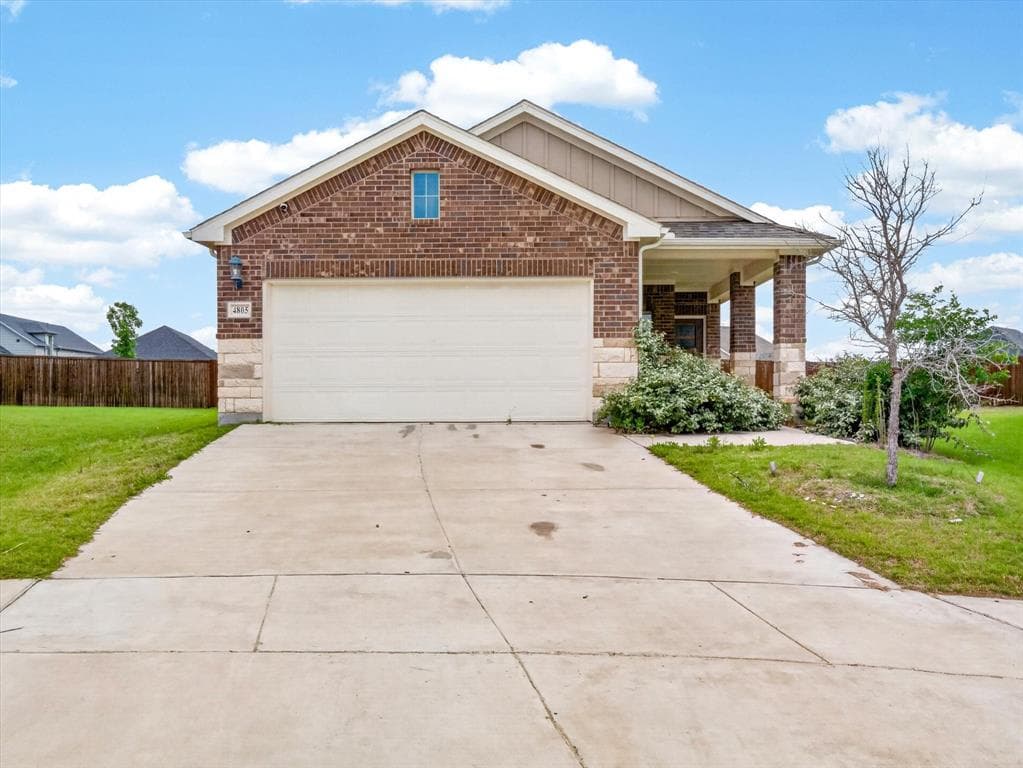 4805 Ellison Dr