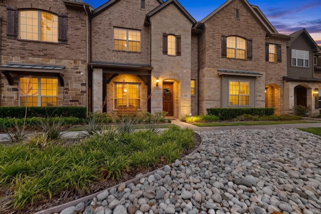 516 Willingham Dr