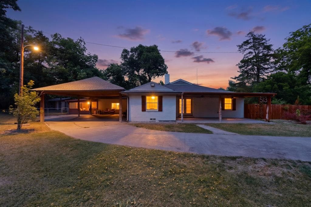 513 Ten Mile Dr