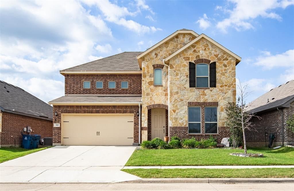 311 Rosie Ct