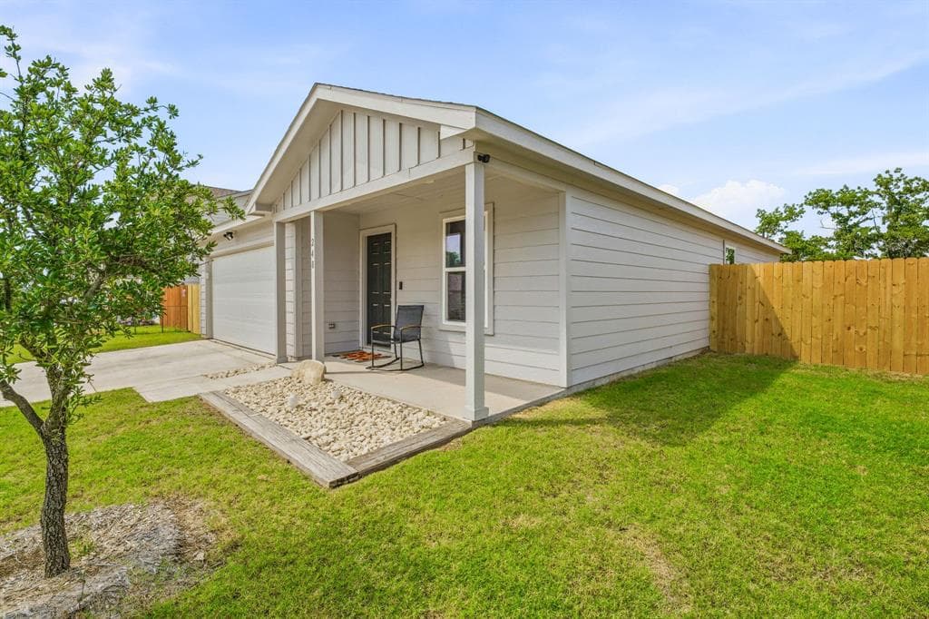 248 Peace Lily Way