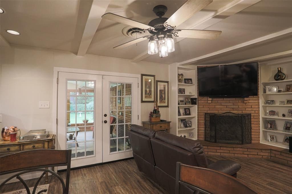 Gallery image 4