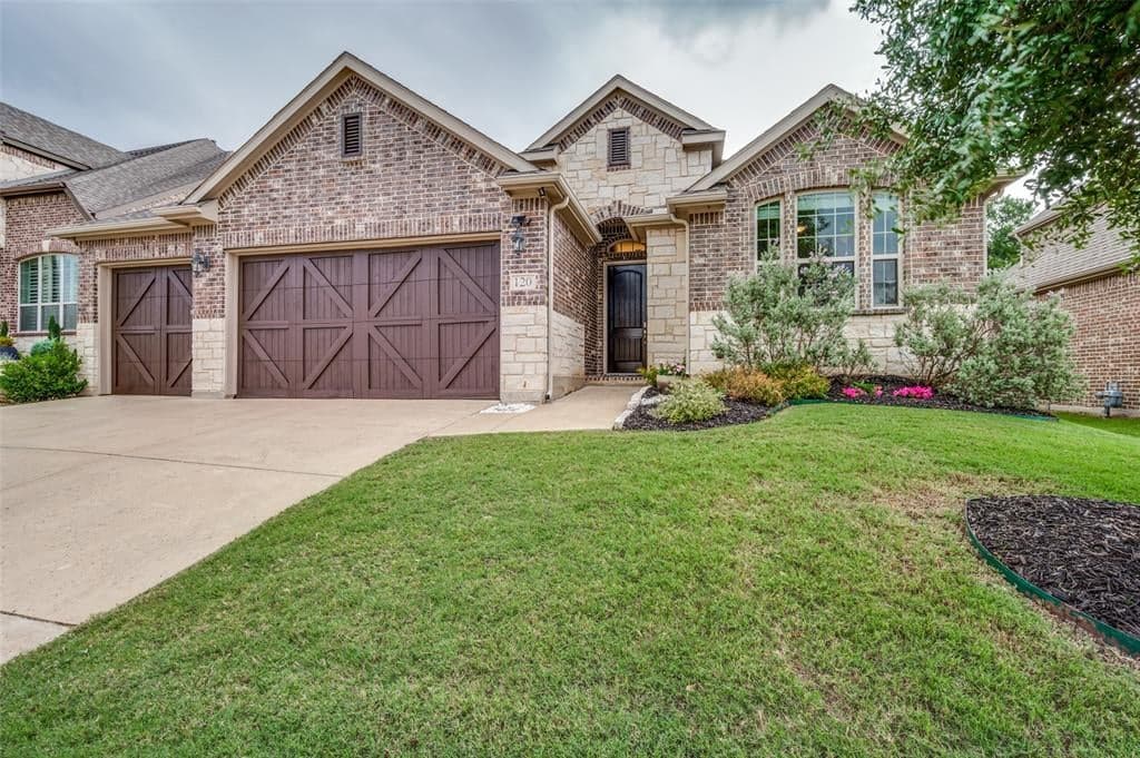 120 Shadow Creek Ln