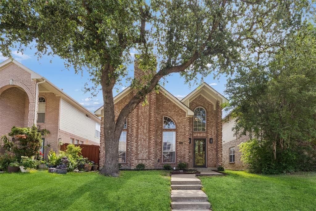 2212 Meadowstone Dr