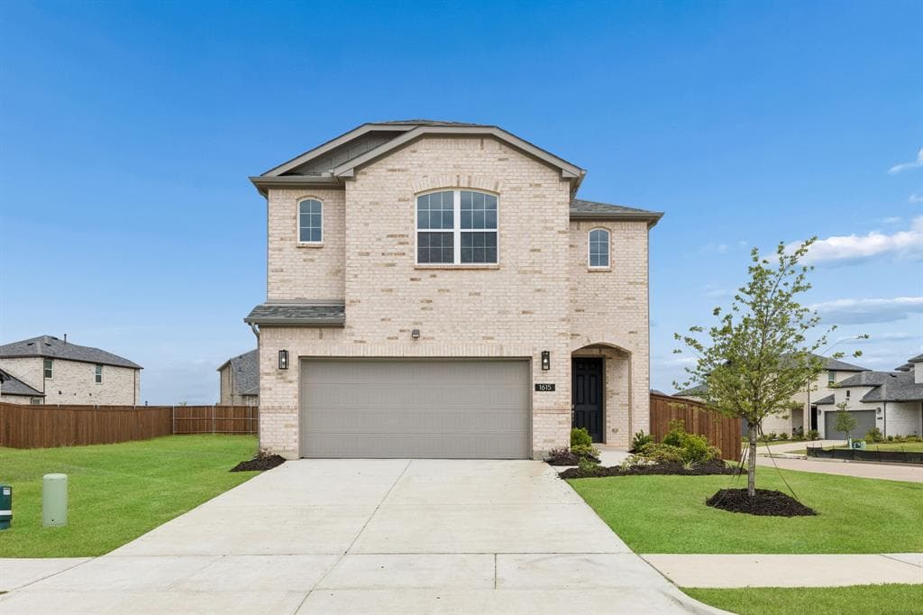 1615 Athena Ln