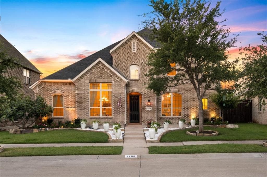 2709 Damsel Bella Blvd