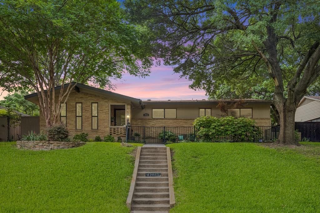 10832 Creekmere Dr