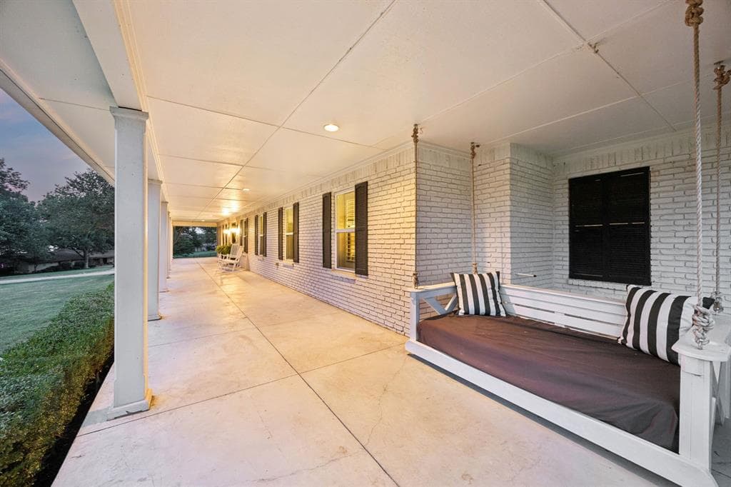 Gallery image 4