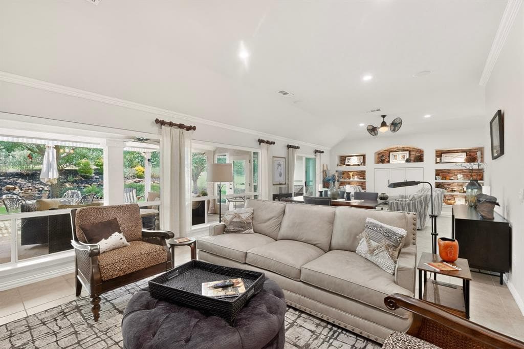 11308 Brandon Dr