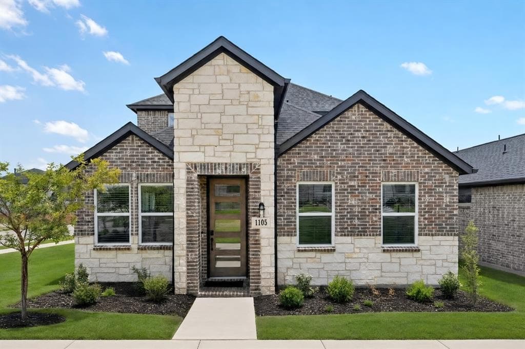 1105 Beebalm Mews