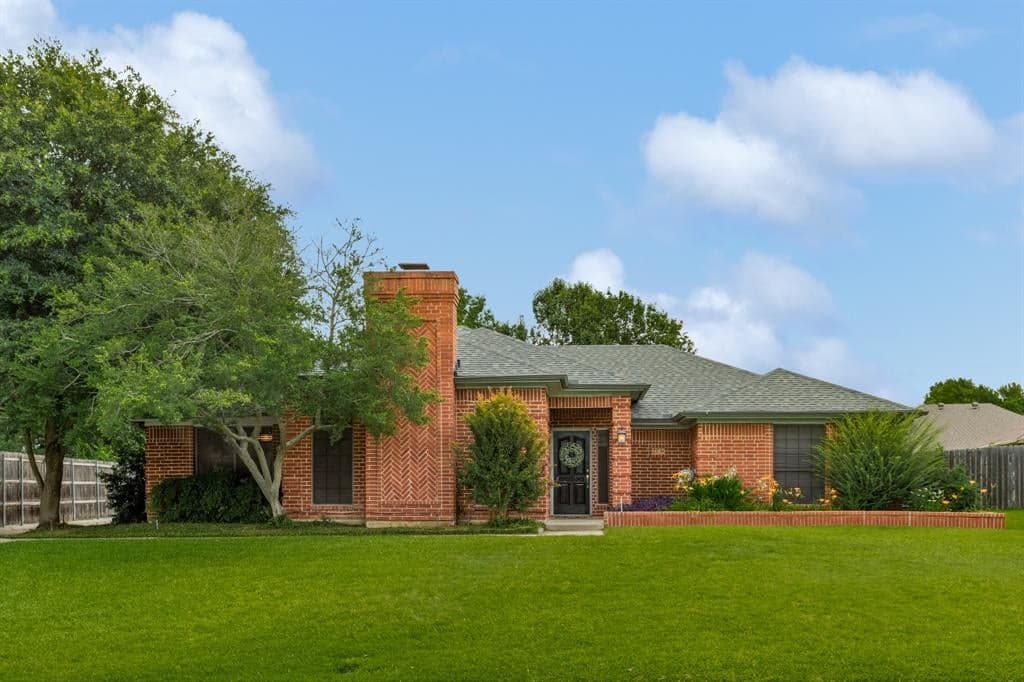 1416 Spyglass Dr