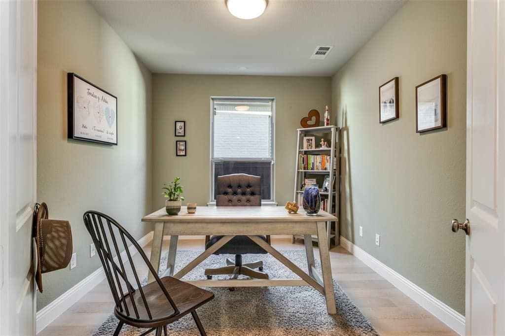 Gallery image 4