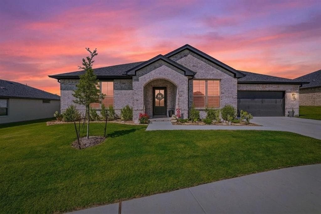 127 Mesa Dr