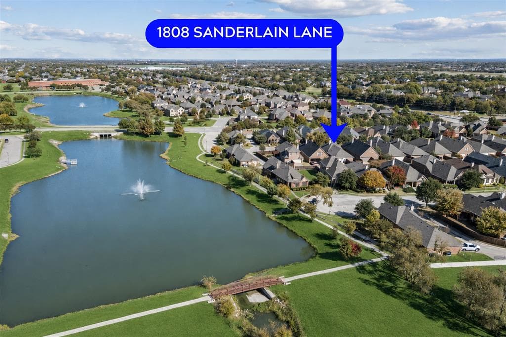 1808 Sanderlain Ln