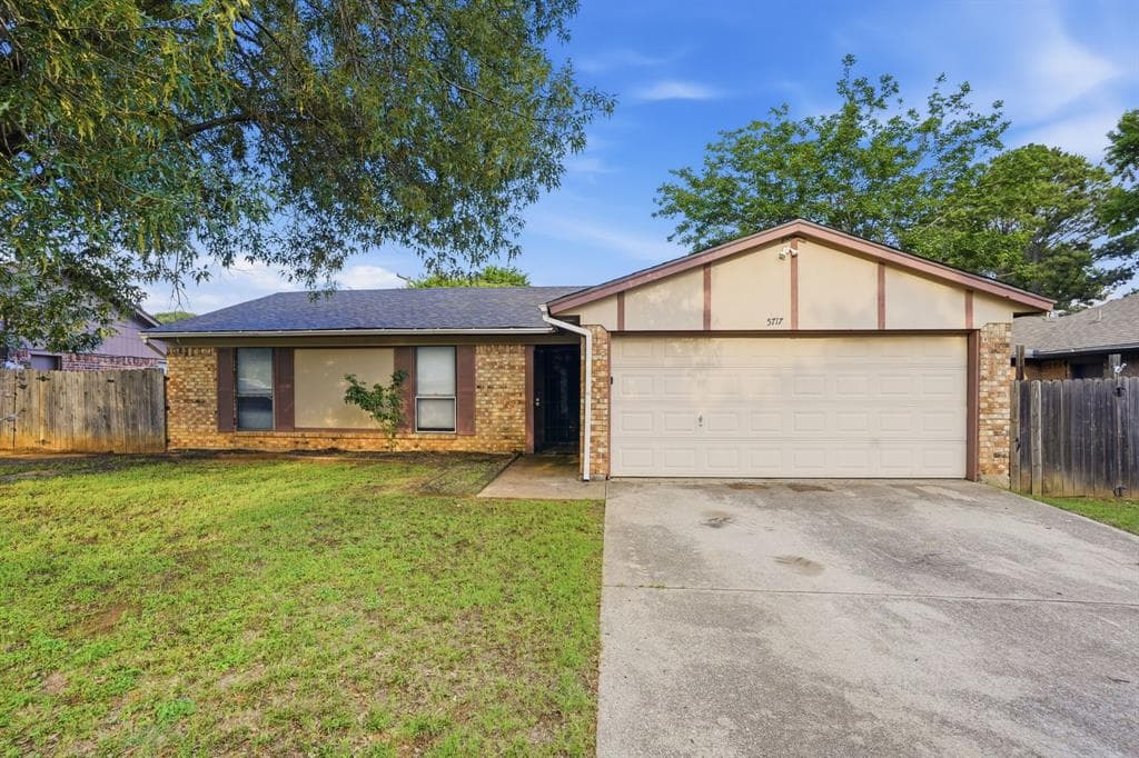5717 Cedar Ridge Dr