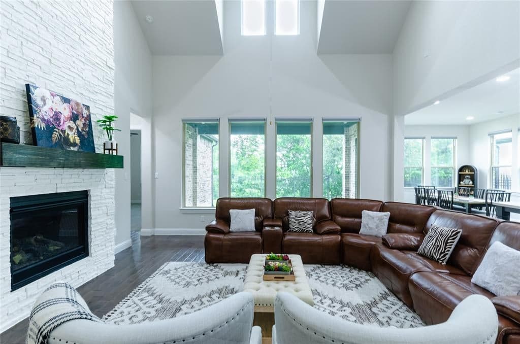 Gallery image 4