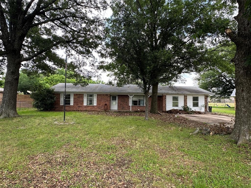 1745 Arbala Rd