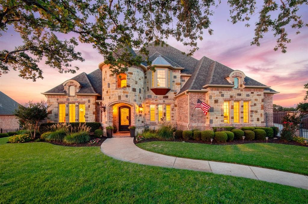 808 Timberline Ct
