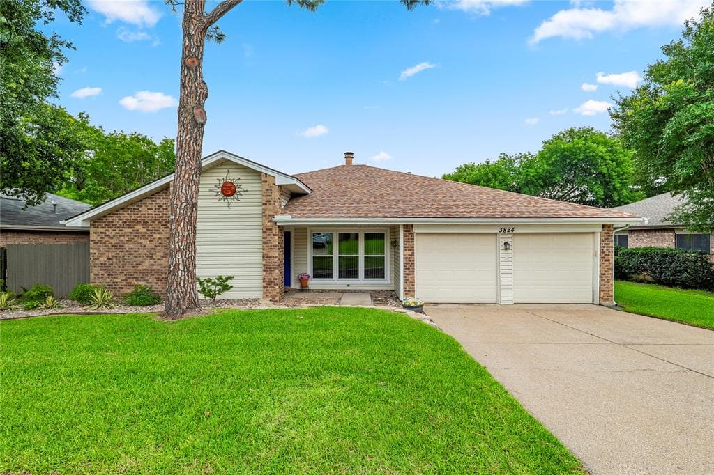 3824 Horizon Dr