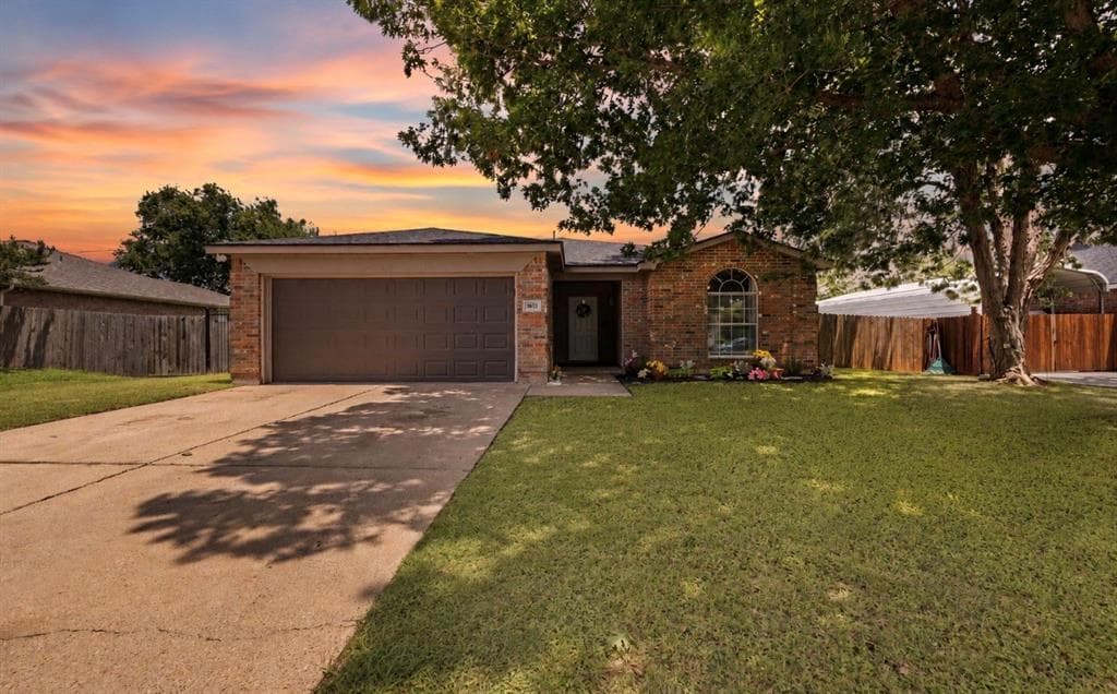 1611 Berry Dr