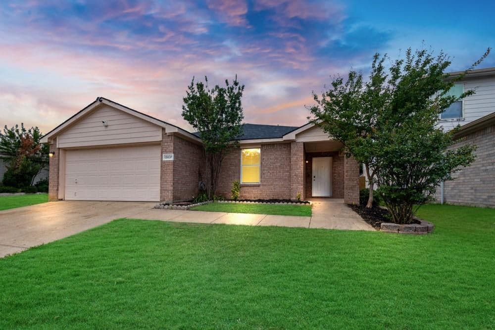 13837 Canyon Ranch Rd