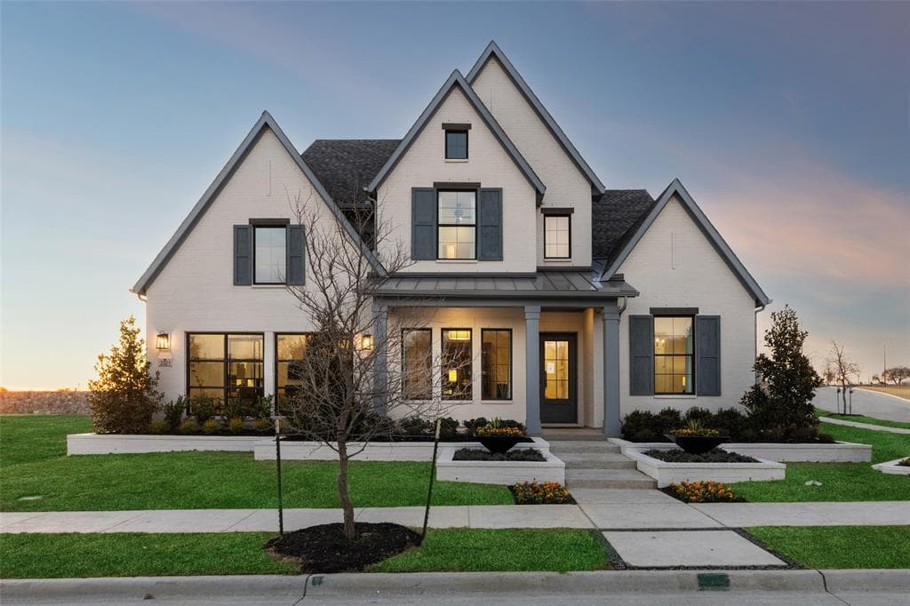 2321 Lacebark Ln