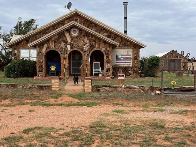 758 County Road 317
