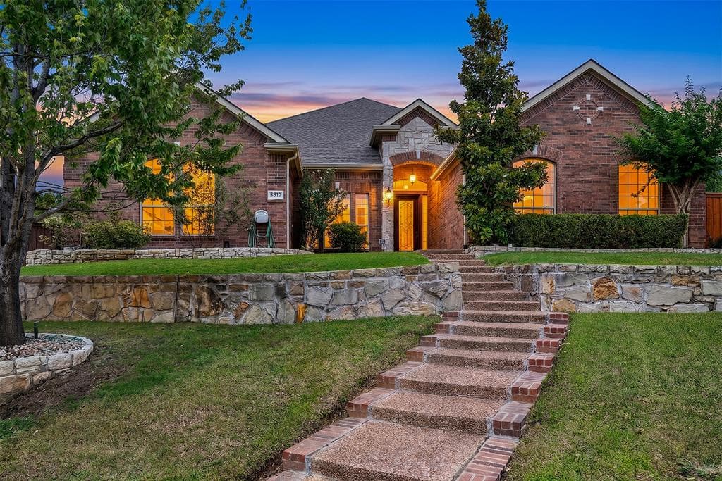5812 Southern Pines Ct
