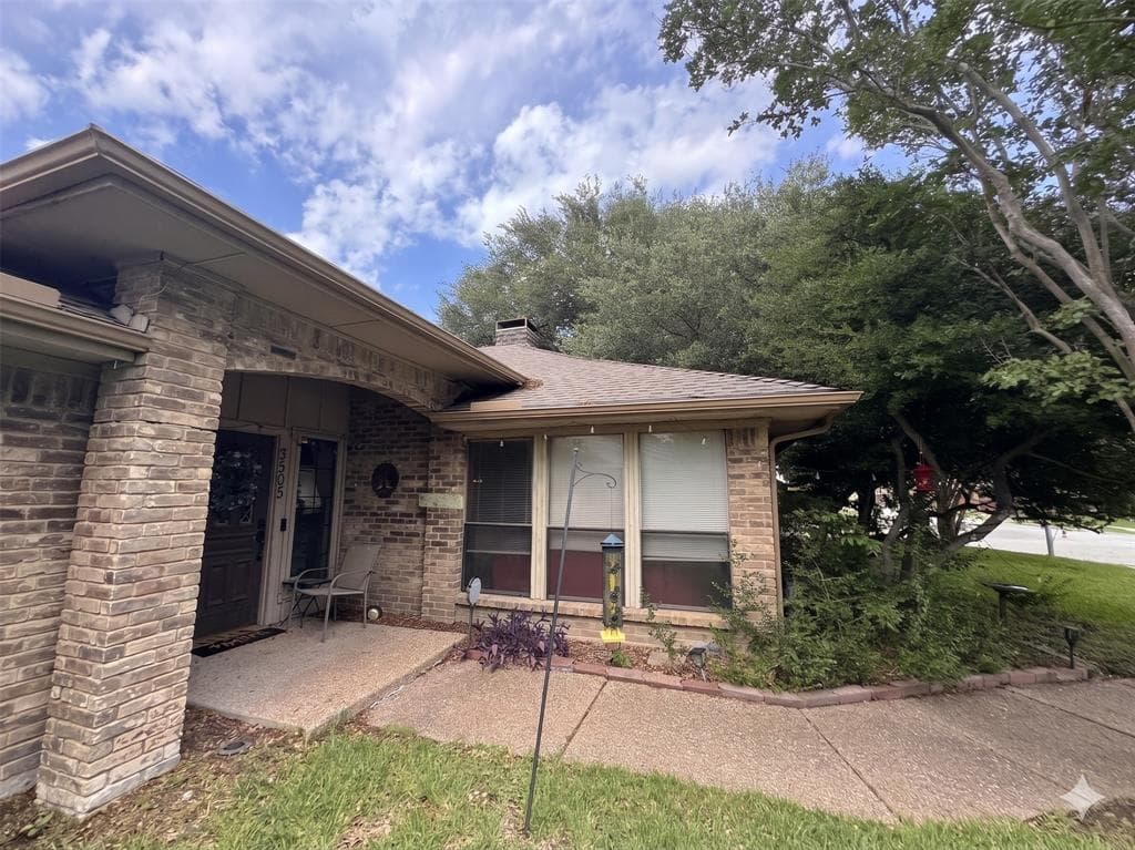 3505 Kingsbridge Dr