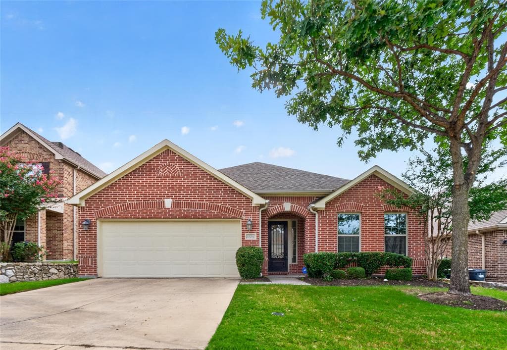 1304 Poplar Dr