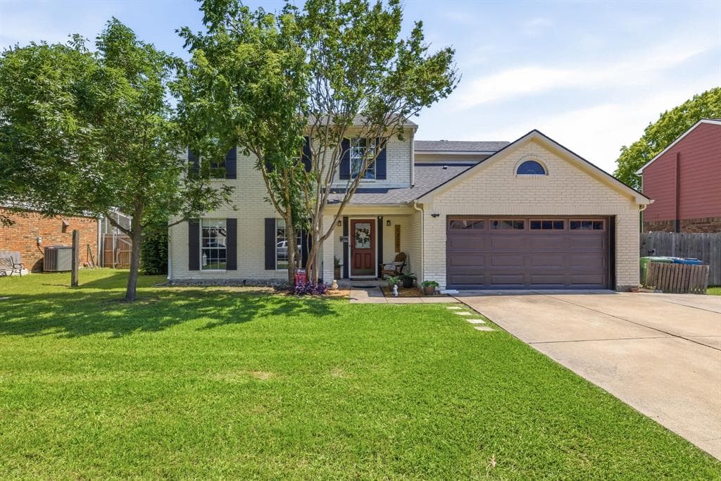 1229 Oxford Ln
