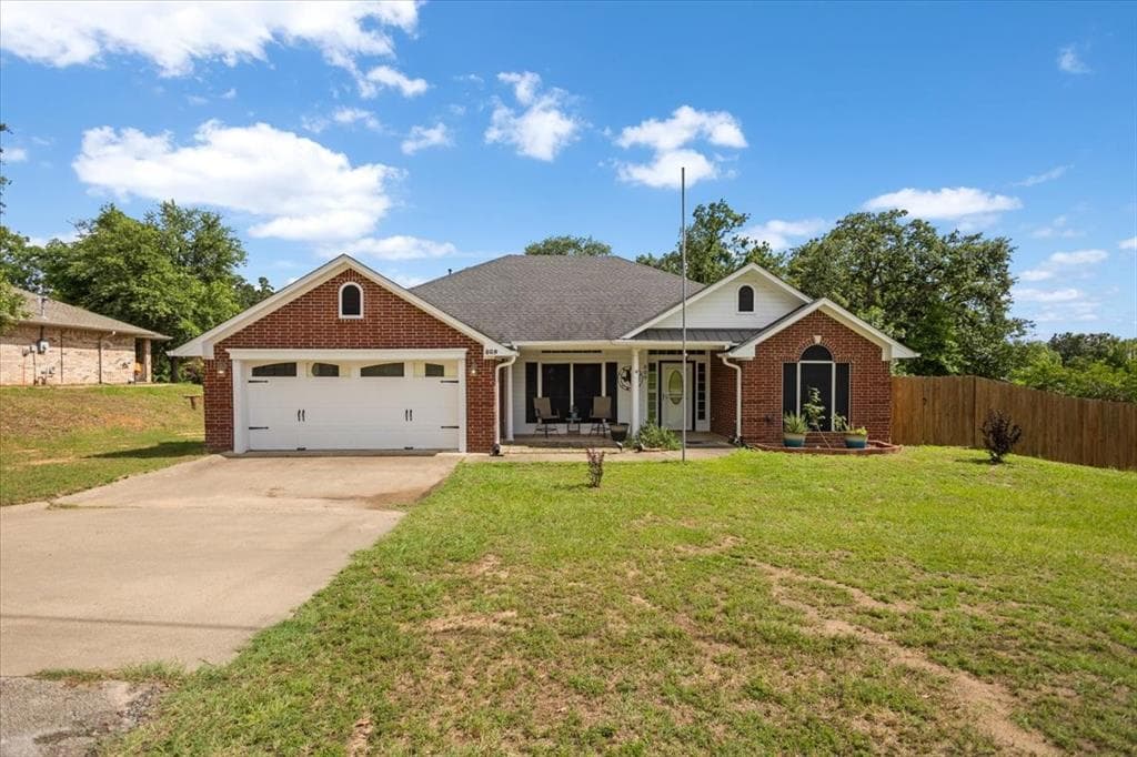 809 Jack Dr
