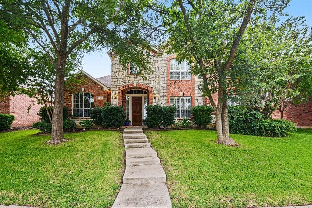 8125 Skyridge Dr