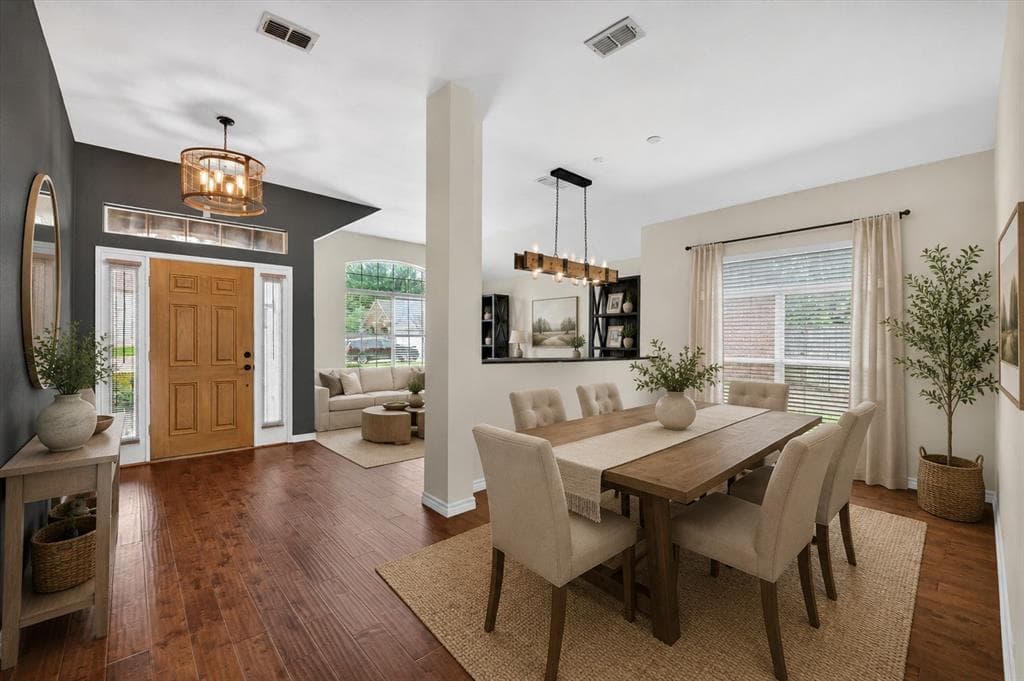 4909 Lansdale Dr