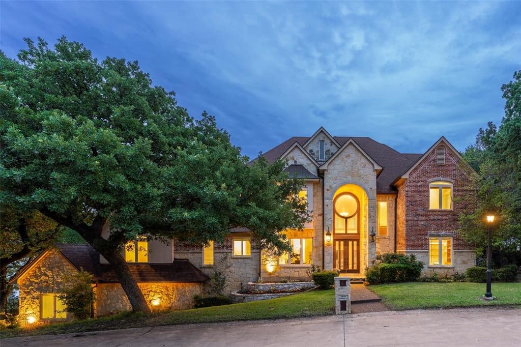 2639 Hemingway Ct