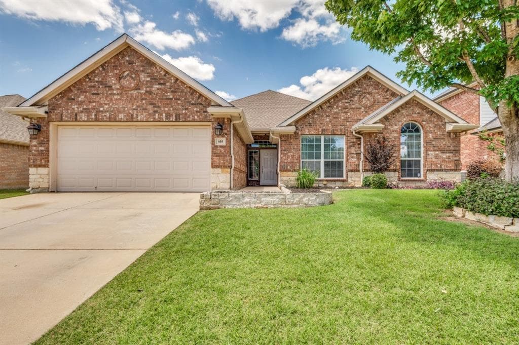 605 Southwind Dr