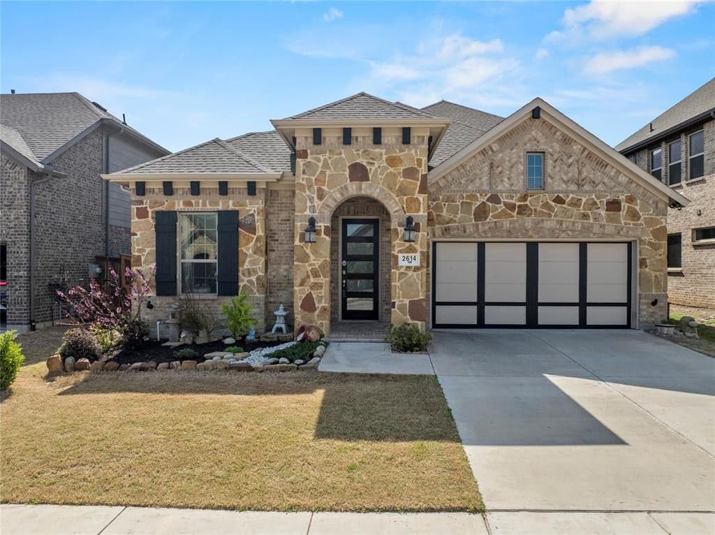2614 High Bluff Dr