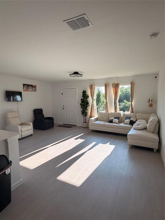 1817 Ventasso Blvd
