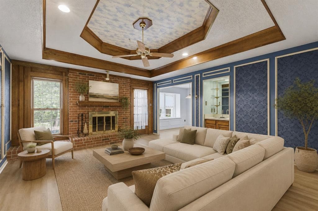 1501 Pickwick Ln