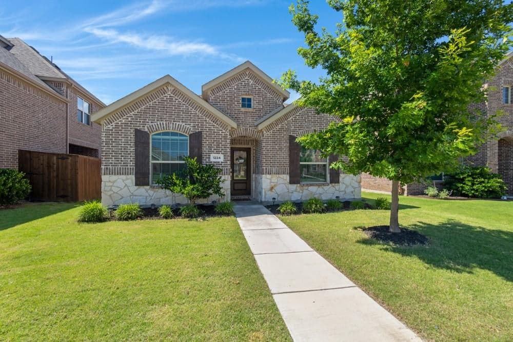 1224 Milfoil Dr