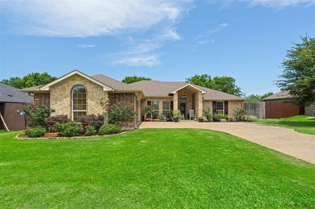 916 Winged Foot