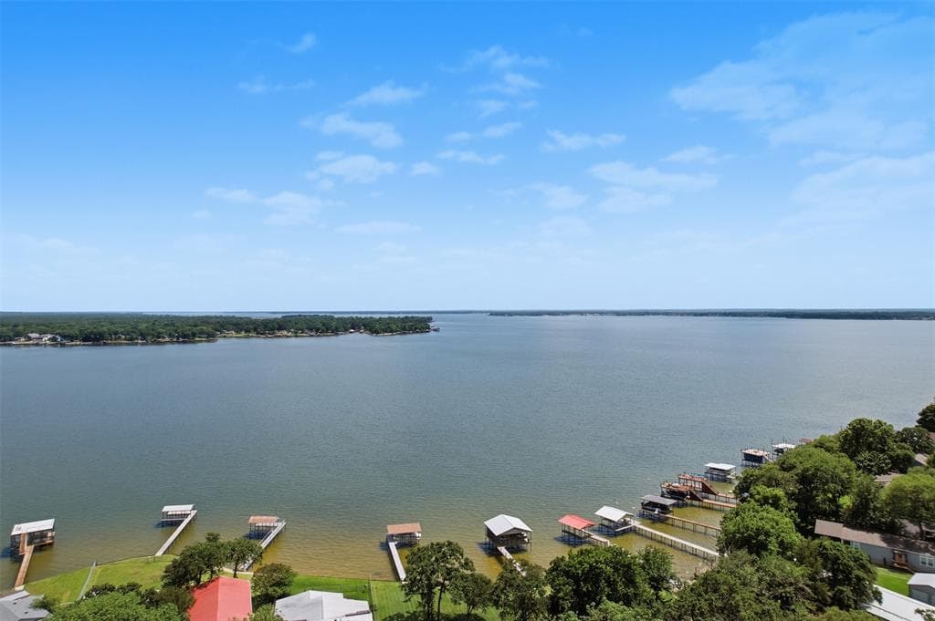 222 Wedgewood Dr