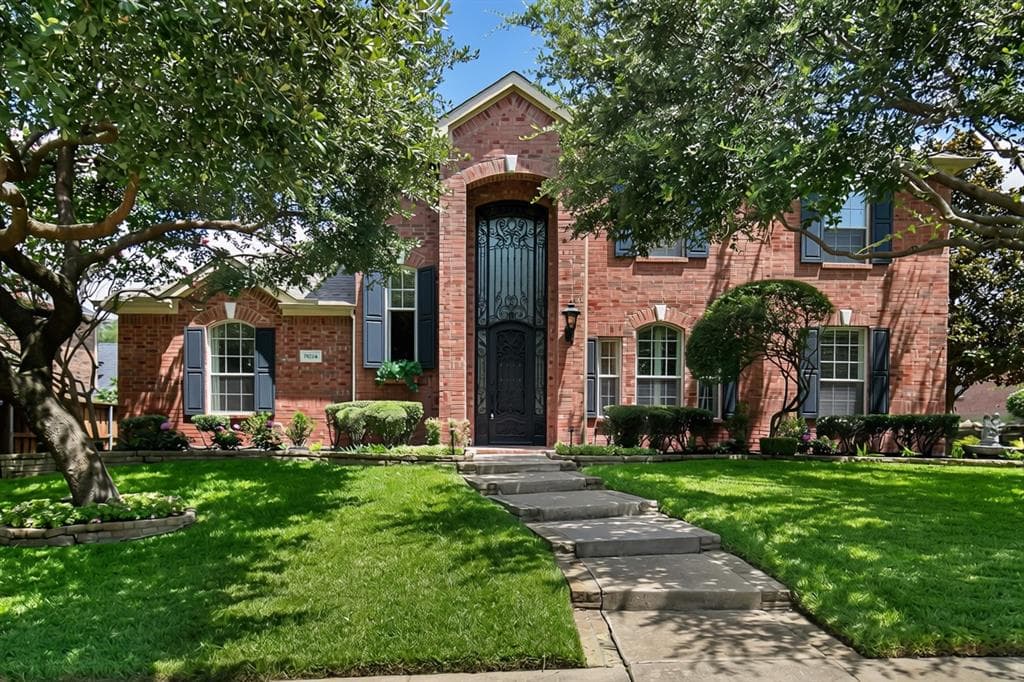 7534 Chinaberry Ln